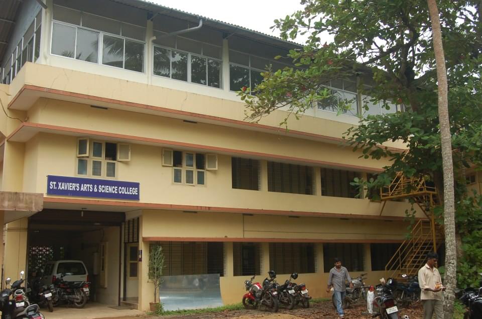 St Xavier's Arts and Science College Kozhikode Campus Building photo 1